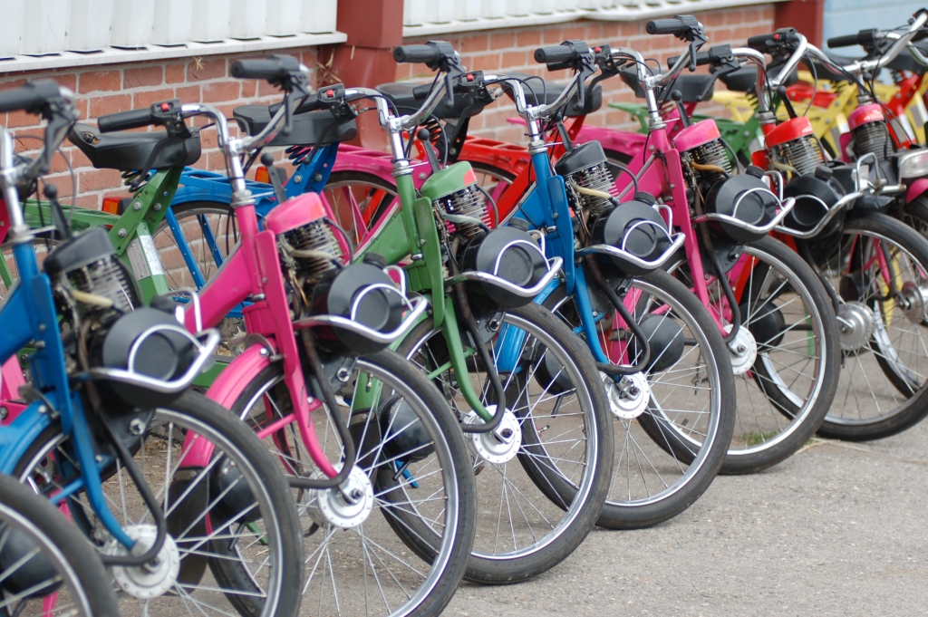 Met de solex op pad in Friesland